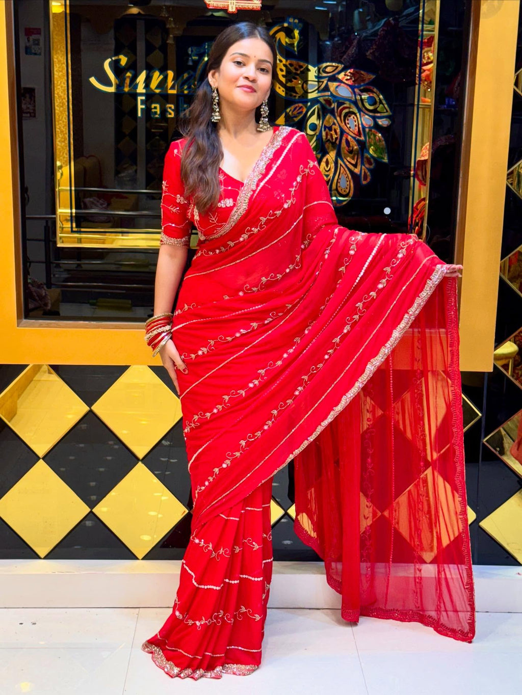 Red Pure Chiffon Partywear Saree