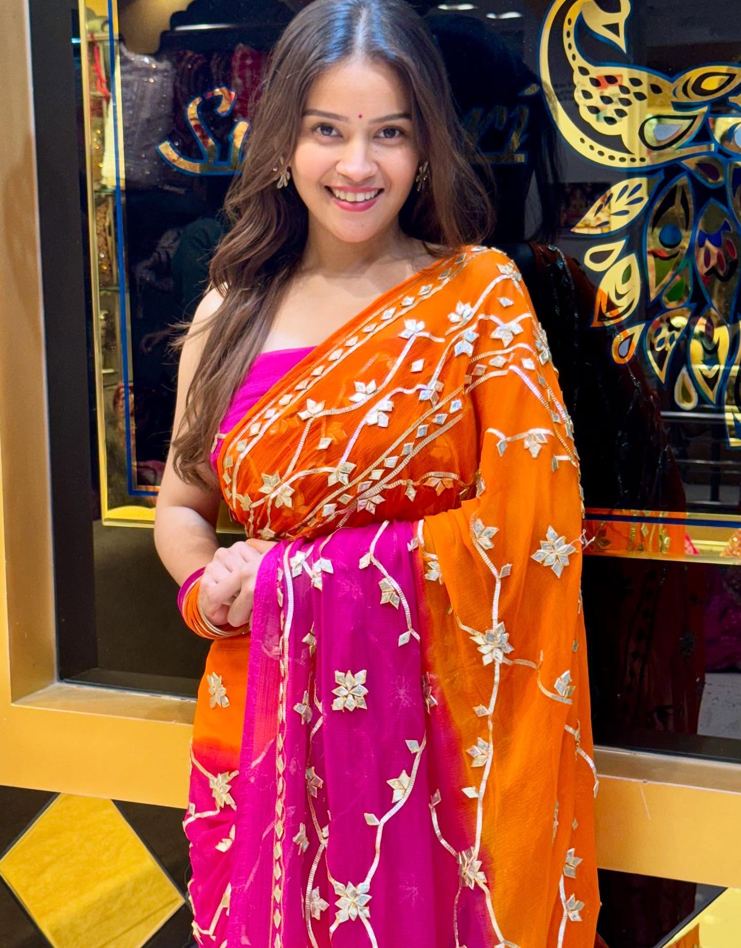 Pink Orange Shaded Gotapti Saree