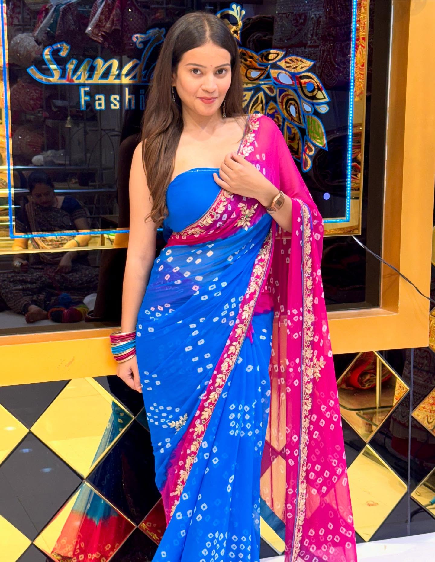 Dual Shade Bandhej Gotapati Saree