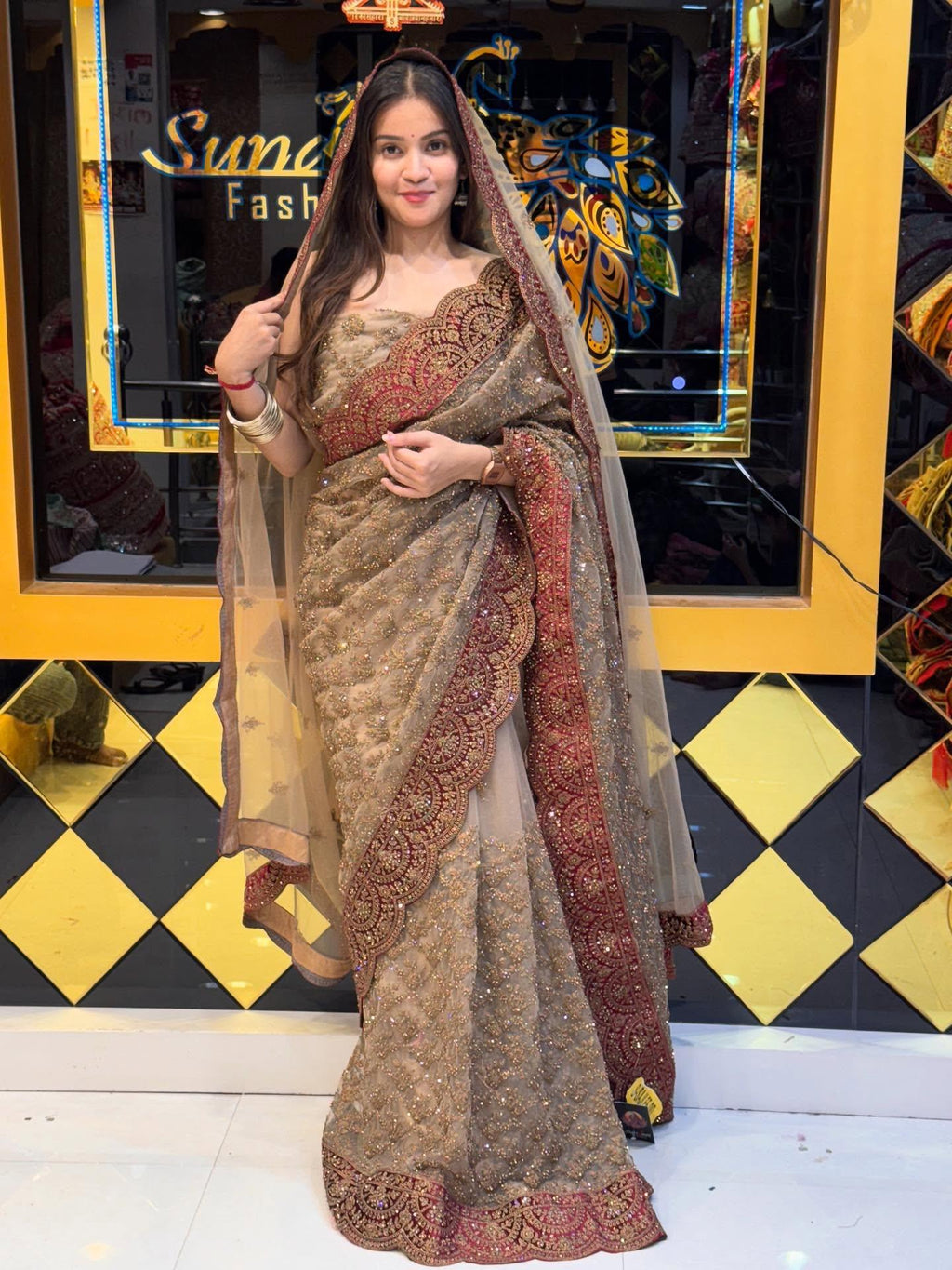 Brown Premium Saree Dupatta Set (817)
