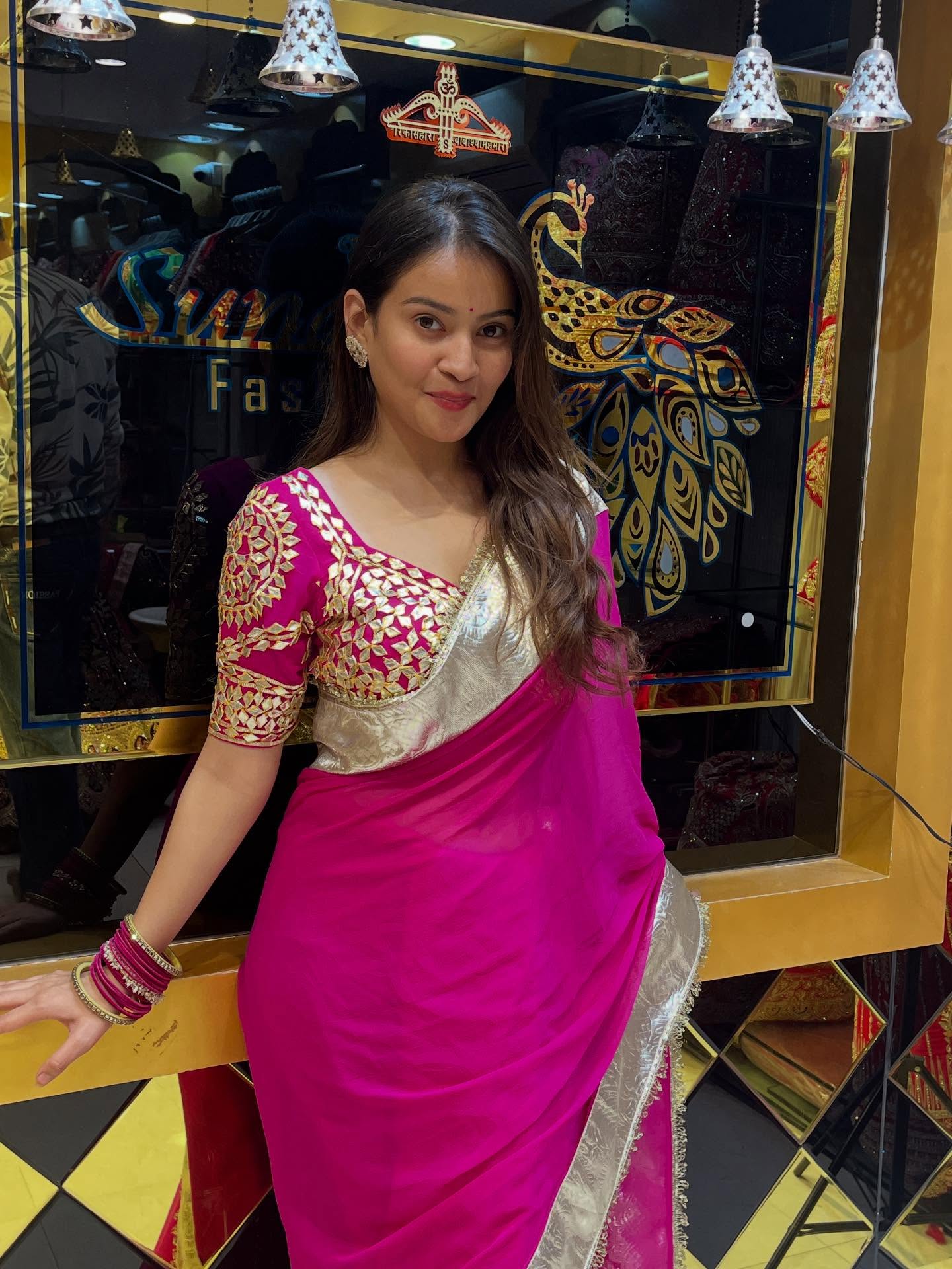 Aangi Blouse Pink Saree (818)