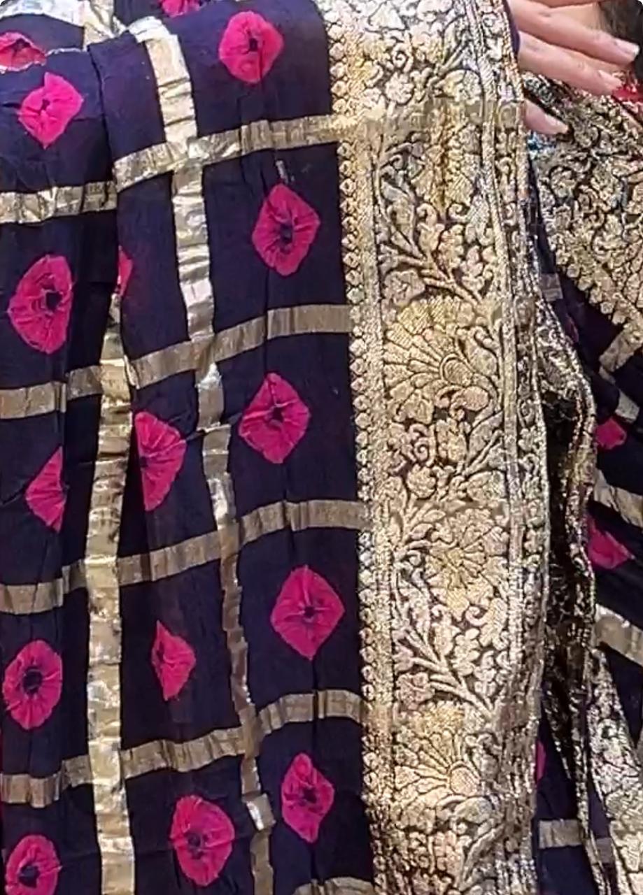 Bandhej Zari Saree