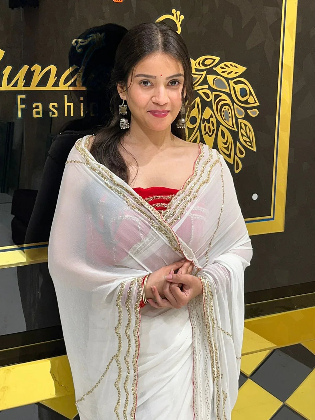 White Saree with Red Blouse Pure Chiffon Saree (140)