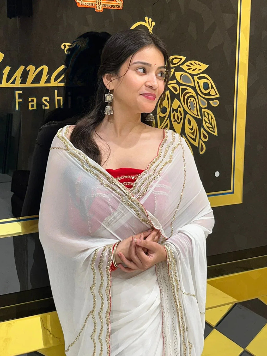 White Saree with Red Blouse Pure Chiffon Saree (140)