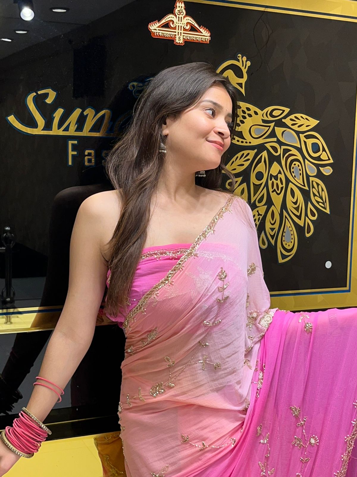 Pink PartyWear Handwork Saree (153)