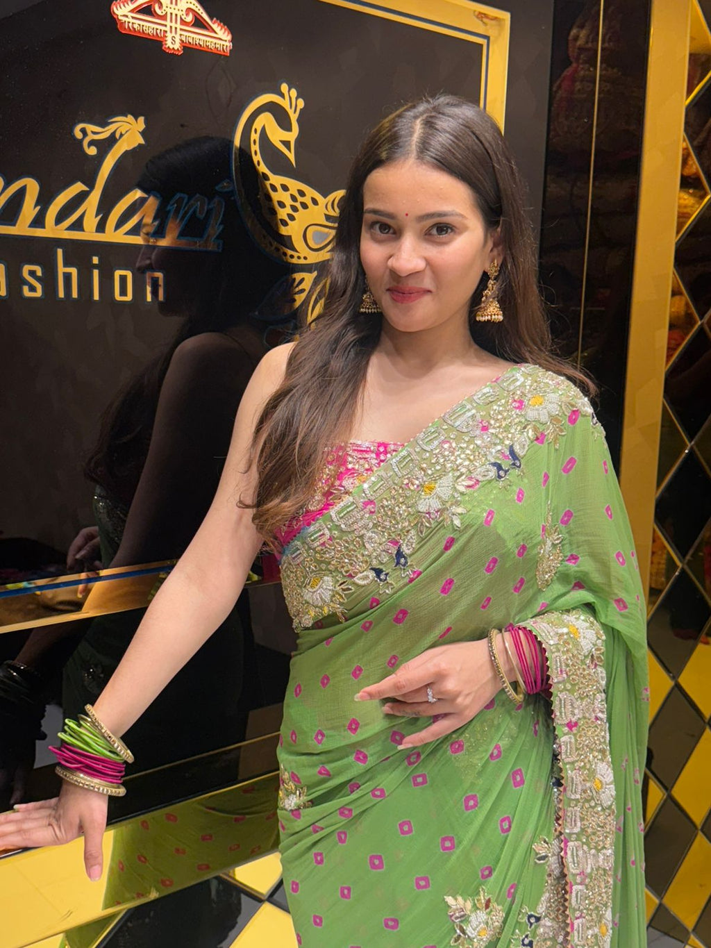 Green Colour Pure Chiffon Bandhani Heavy Handwork Saree (168)