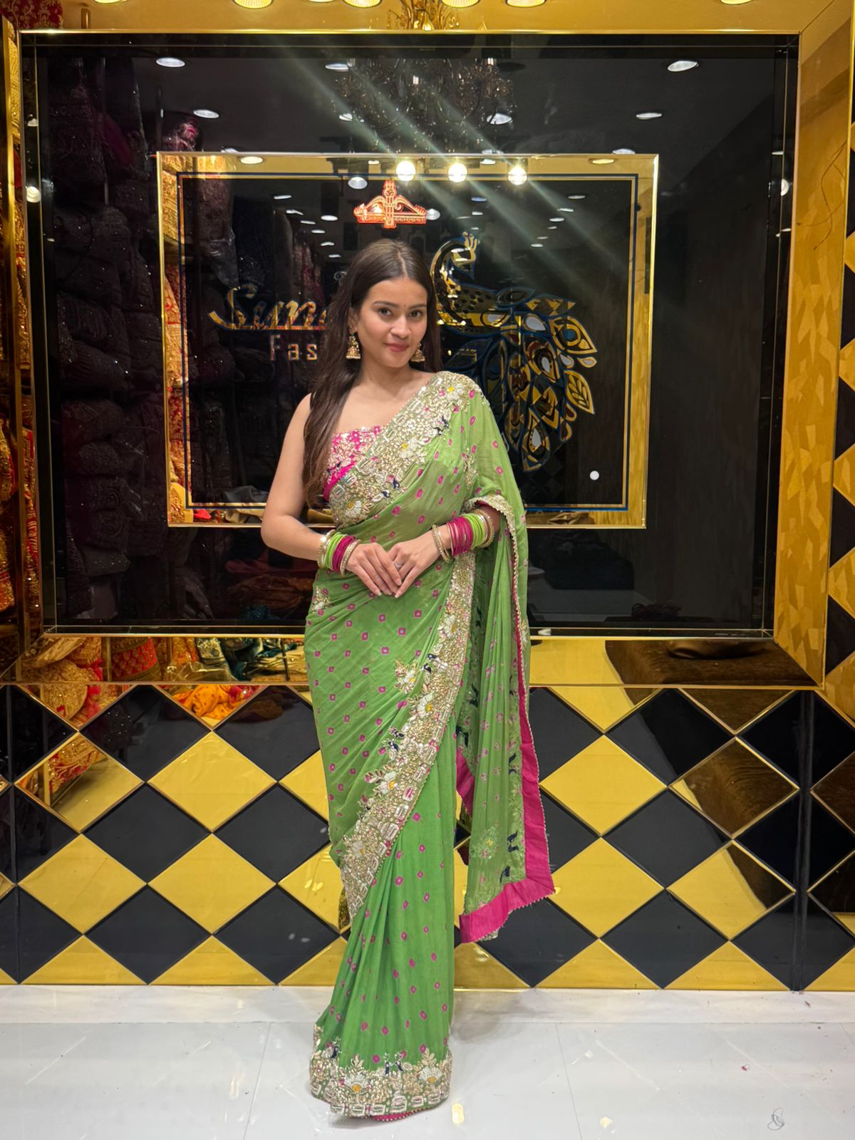 Green Colour Pure Chiffon Bandhani Heavy Handwork Saree (168)