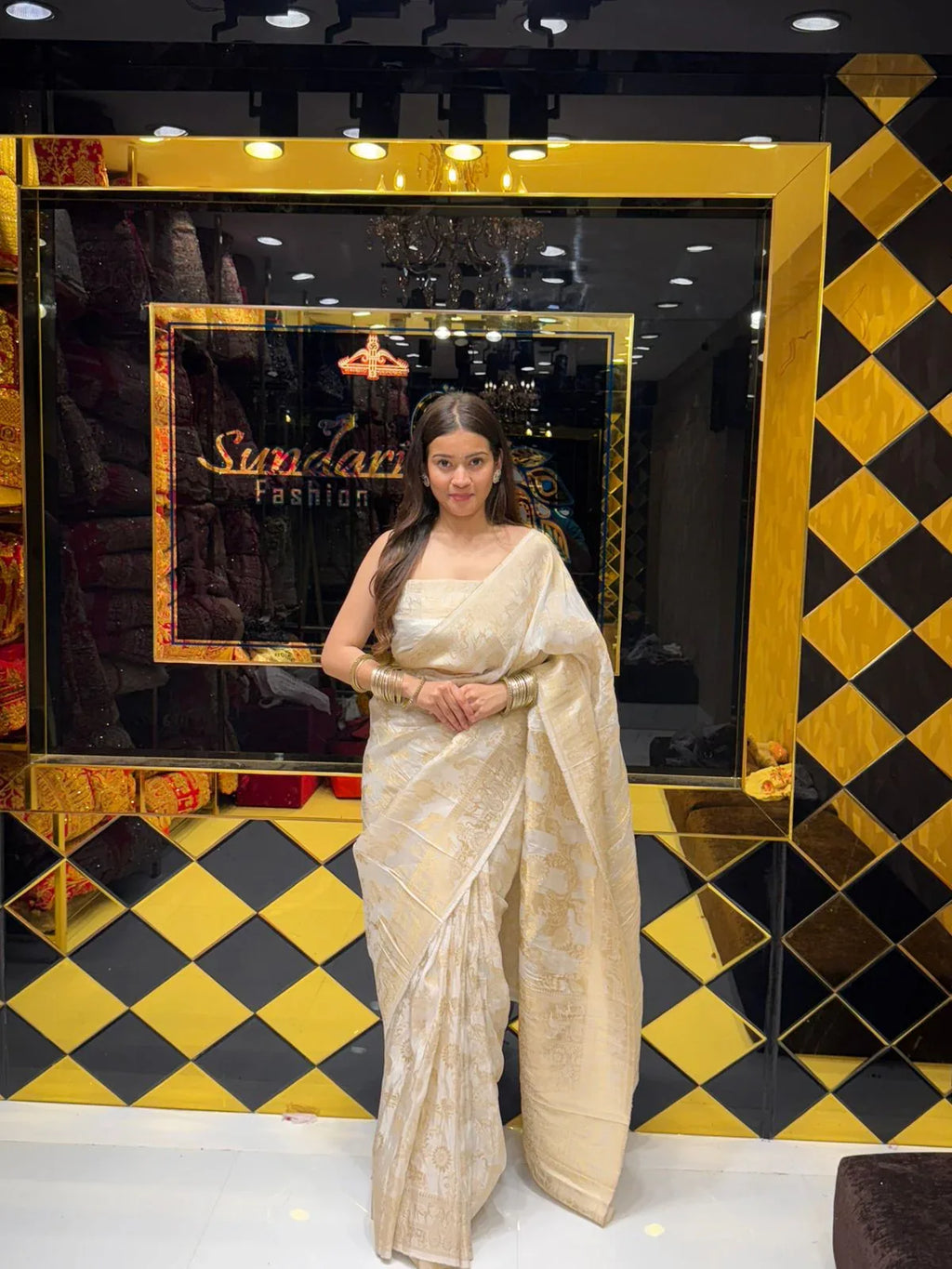 White Zari Weaving Work HO Silk Saree (176)