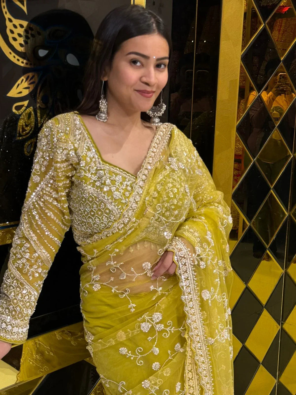 Intricate Handwork Designer Saree (236)