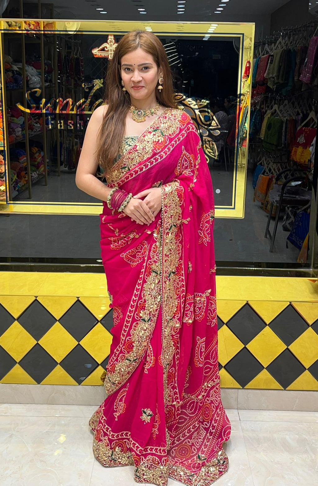 Pure Georgette Handcrafted Chundri  Saree (292)