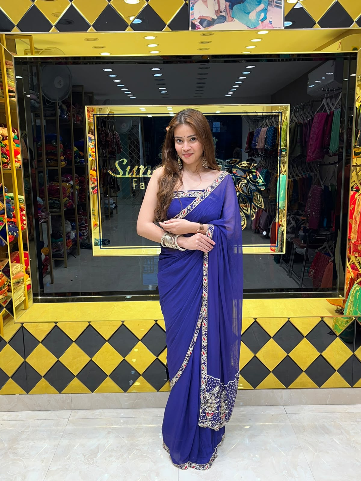 Resham & Katdana Handcrafted Saree (S43)