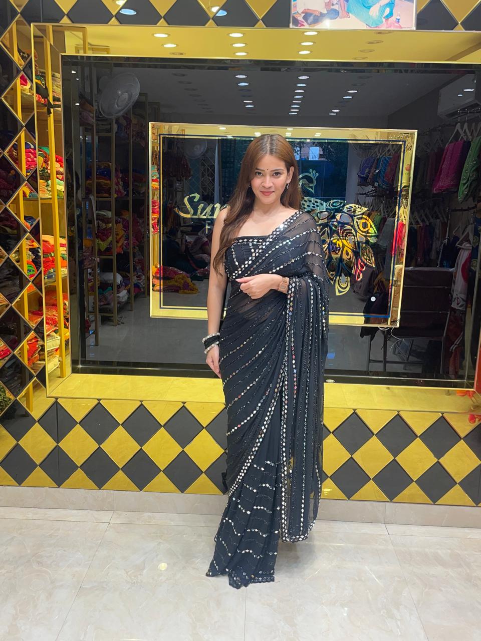 Black Handcrafted Partywear Saree (352)