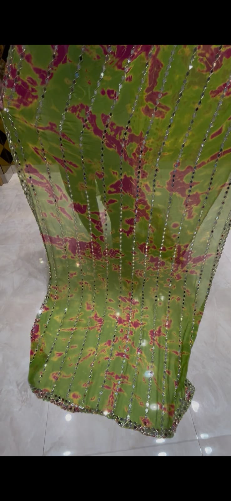 Vibrant Shibori Mirror Handcrafted Saree (381)