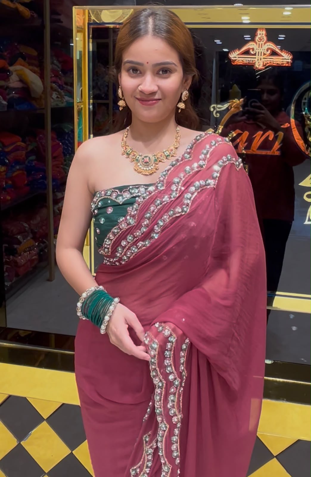 Multisequence Pearl Designer Saree (390)