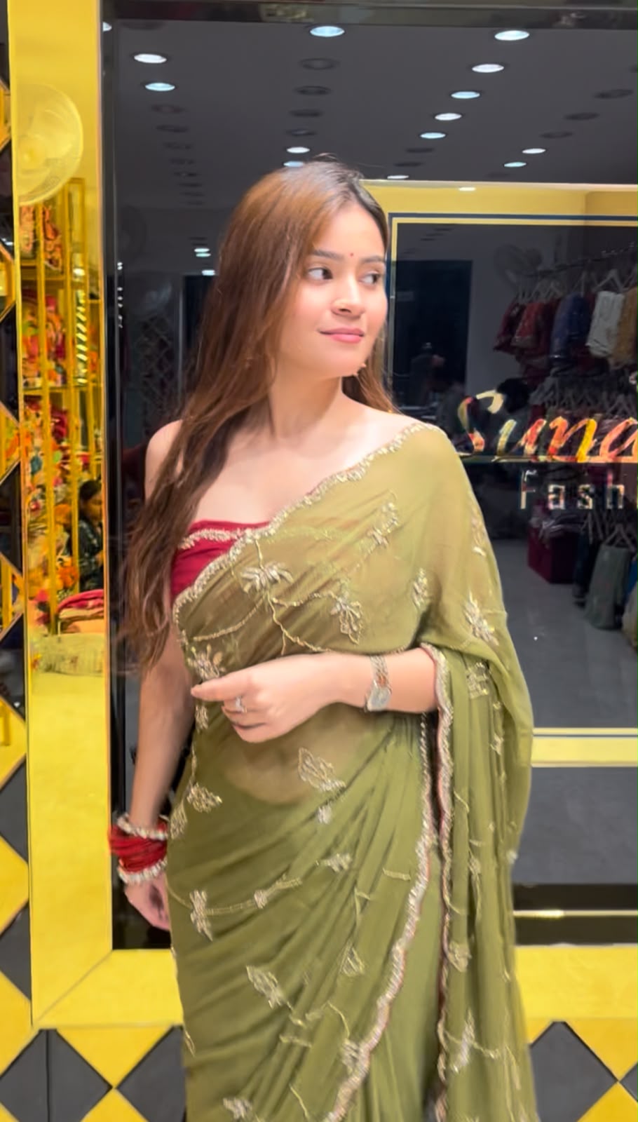 Diamond & Katdana Designer Saree (387)