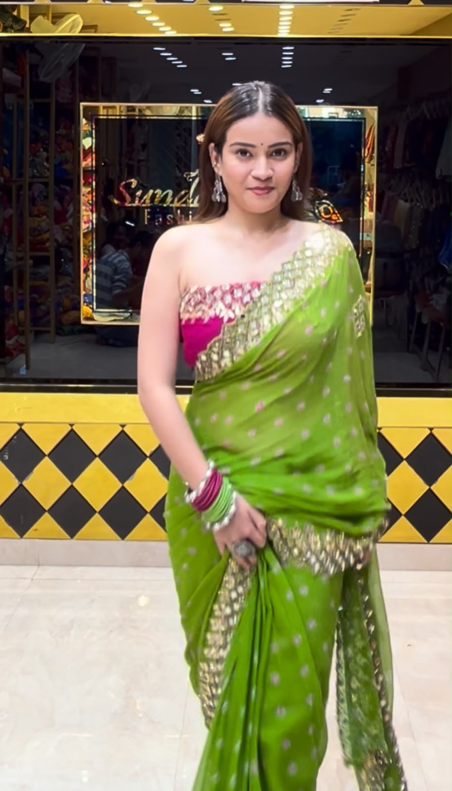 Green Bandhej Gotapati Designer Saree (399)