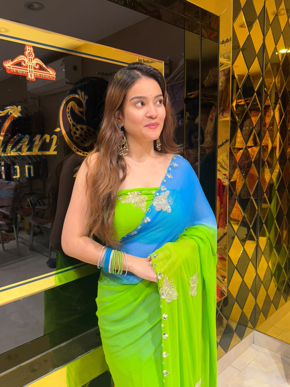 Dual Shade Butterfly Handcrafted Desinghner Saree (S99)