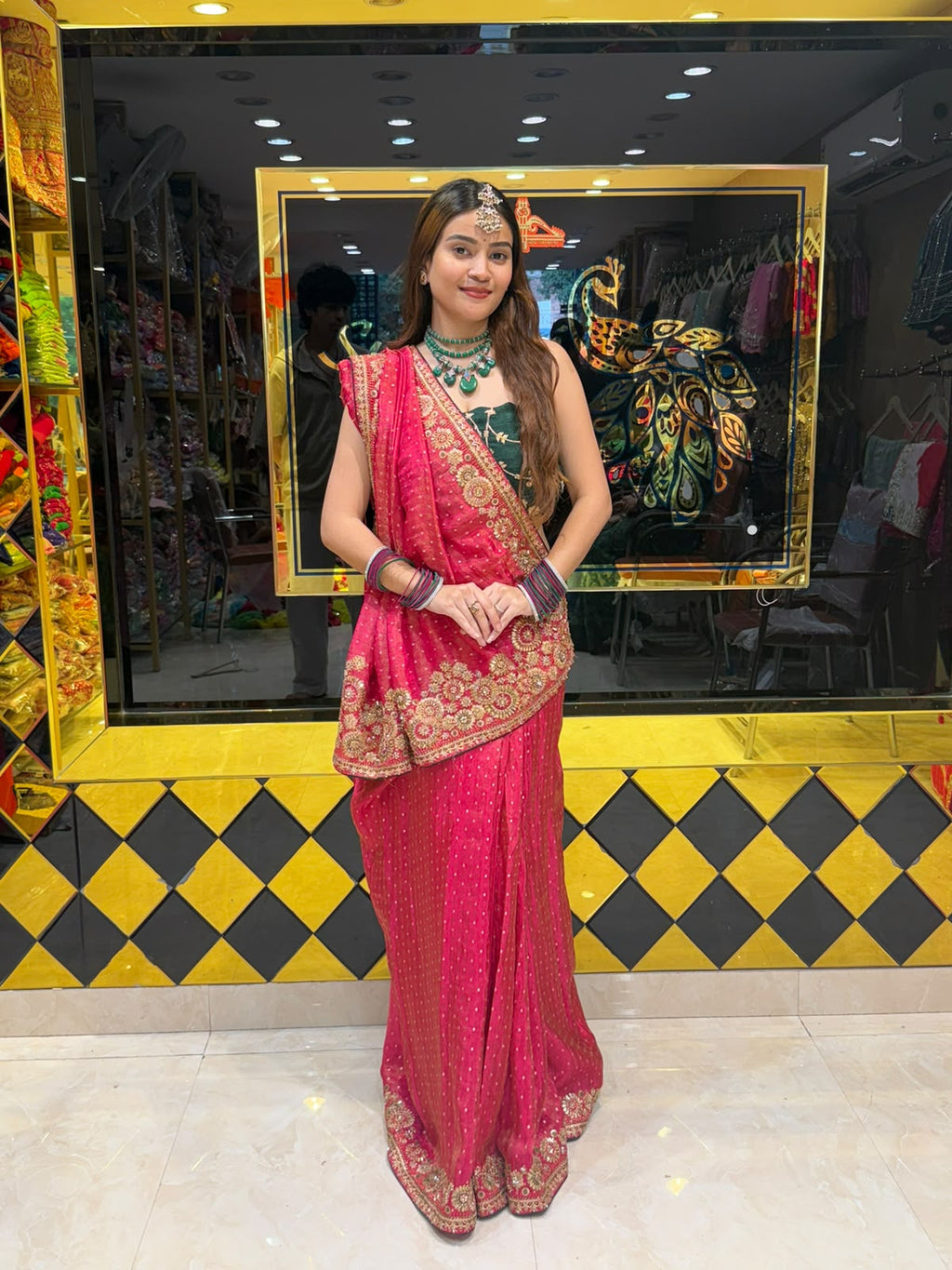 Classic Pink Green Blouse Silk Fabric Saree (454)