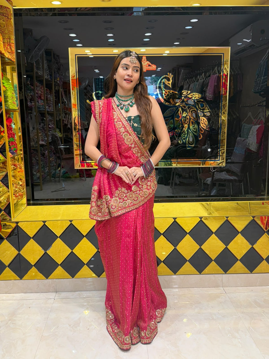 Classic Pink Green Blouse Silk Fabric Saree (454)