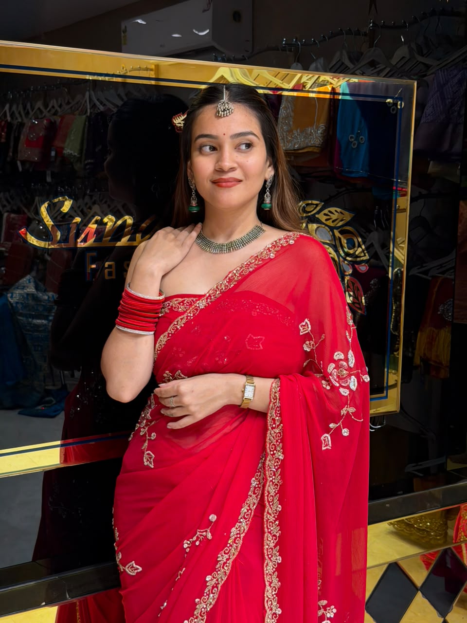 Red Multiwork Handcrafted  Desiger Saree (495)