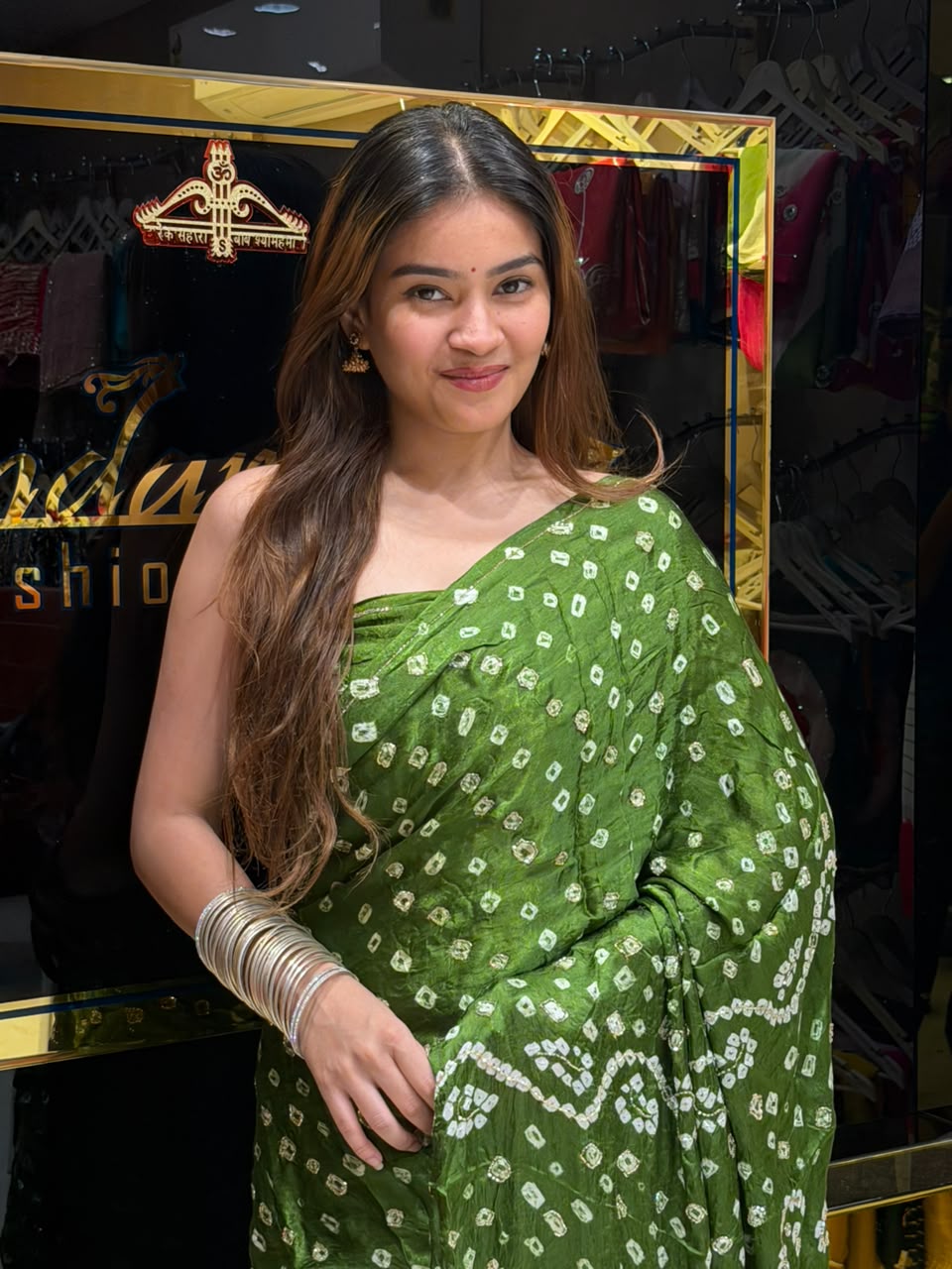 Green Gaji Silk Handmade Bandhej  Saree (502)